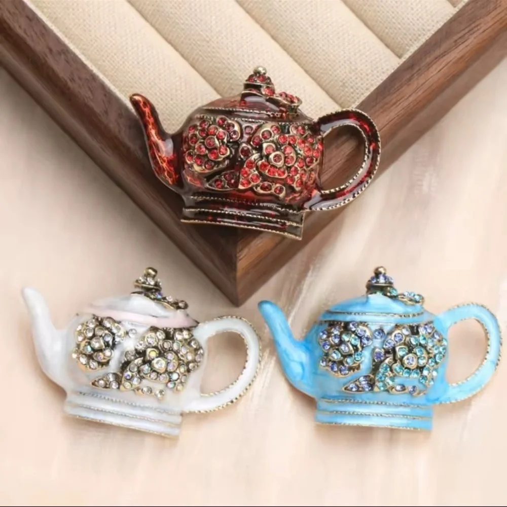 Blue Teapot Gold Crystal Brooch